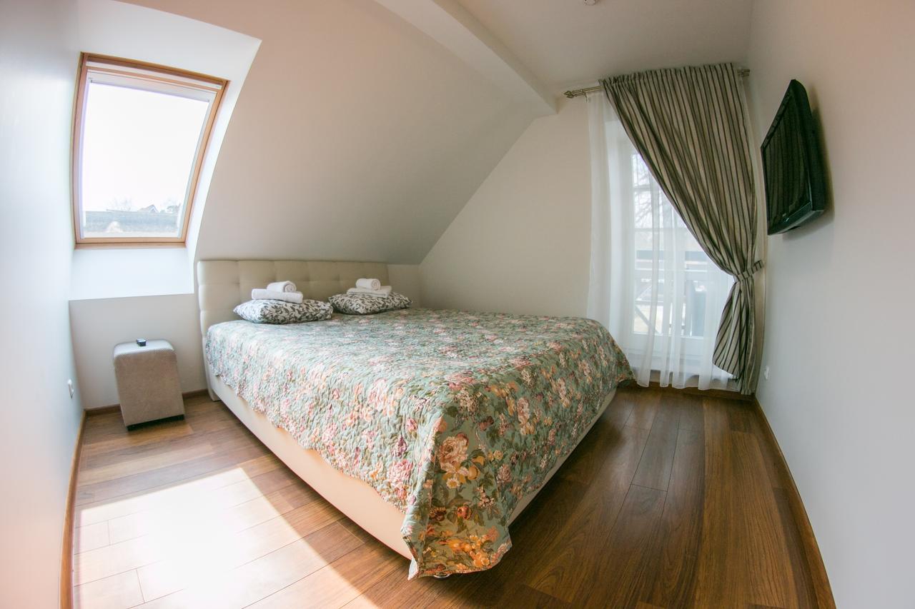 Vila Gija Nida Luaran gambar